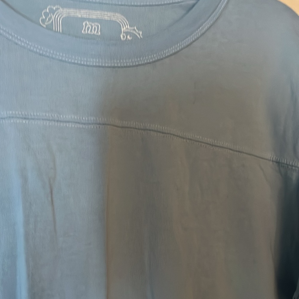Baby blue athletic tee - Picture 3 of 3